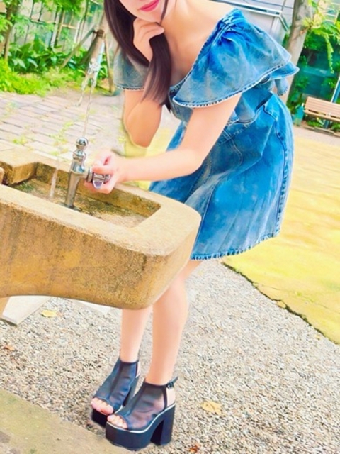 梅田なお5